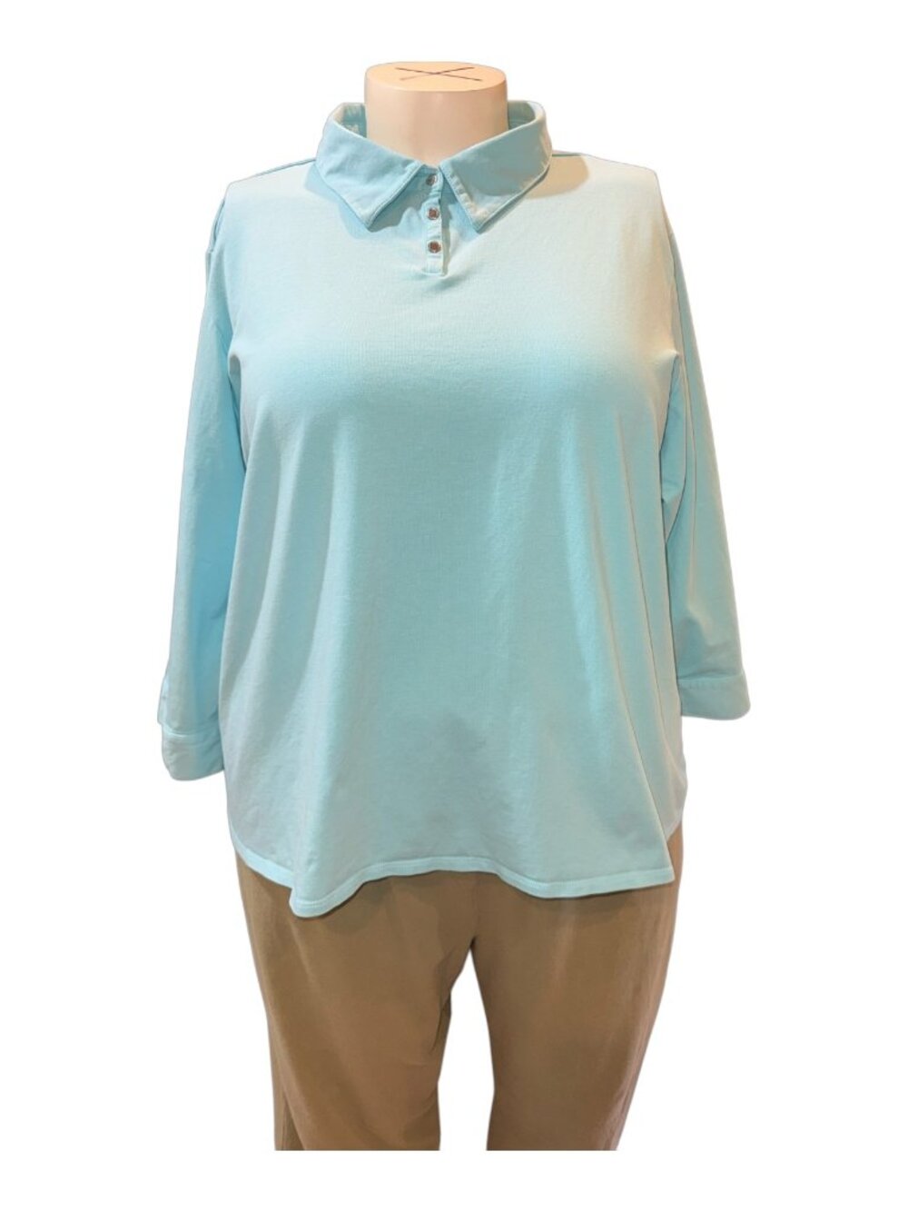 Dialogue Sz 3X Robin's Egg Blue 3-Snap Collared Stretchy Top w Buttons at Cuffs
